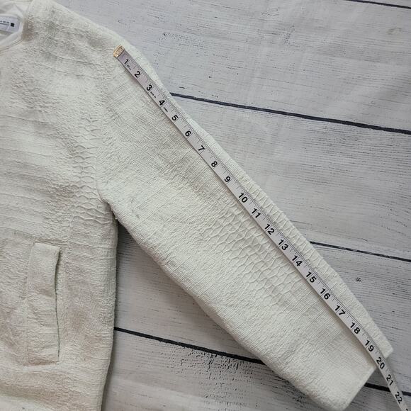 Zara Size S Textured Button Close Blazer Modern Boxy Fit Neutrals Minimalist - Picture 6 of 8